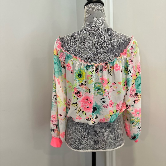 Women’s Sz: M Unique 21 Bright Colorful Floral Off The Shoulder Sheer Blouse. - Picture 2 of 9